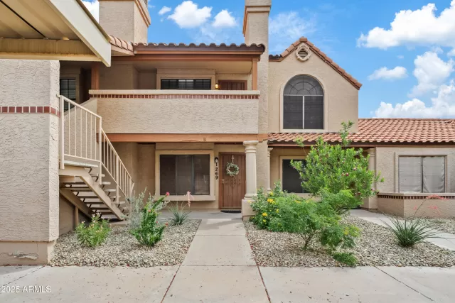 MLS: 6869495 Condo For Sale