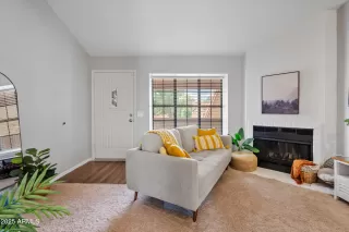 Photo #2: 6869495 Listing 