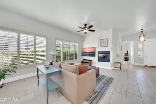 Photo #3: 6869713 Listing