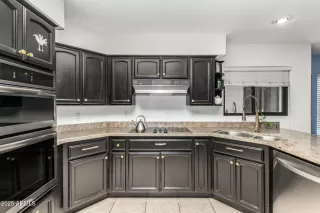 Photo #6: 6869861 Listing 