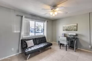 Photo #4: 6869895 Listing