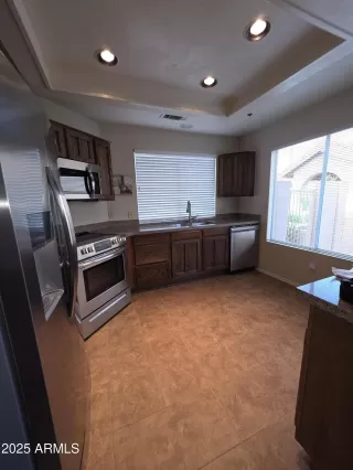 Photo #5: 6870169 Listing 