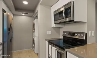 Photo #3: 6870311 Listing