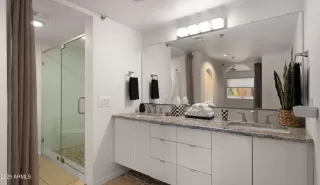 Photo #6: 6870311 Listing