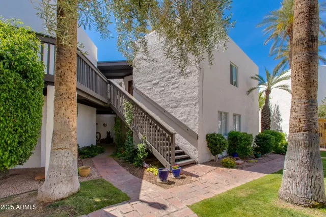 MLS: 6870395 Condo For Sale