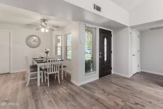 Photo #3: 6870452 Listing 