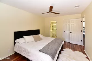 Photo #3: 6870836 Listing