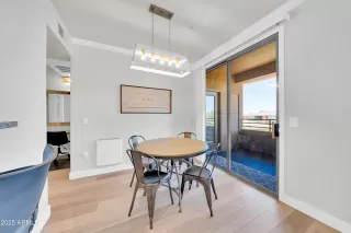 Photo #4: 6871230 Listing