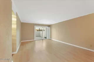 Photo #3: 6871753 Listing