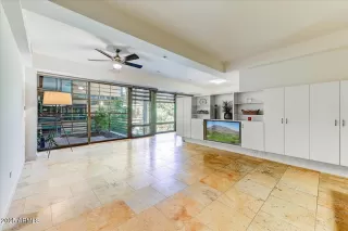 Photo #6: 6872120 Listing 