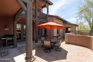 Photo #4: 6872532 Listing