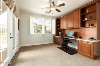 Photo #6: 6872532 Listing