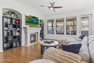 Photo #3: 6872825 Listing 