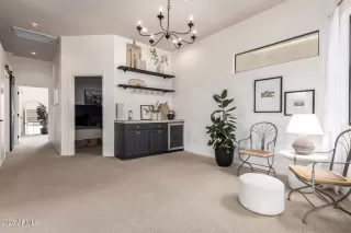 Photo #2: 6873072 Listing 