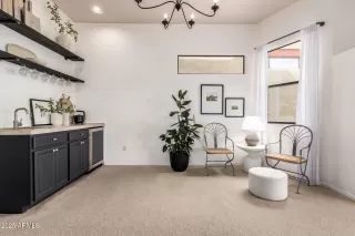 Photo #3: 6873072 Listing 