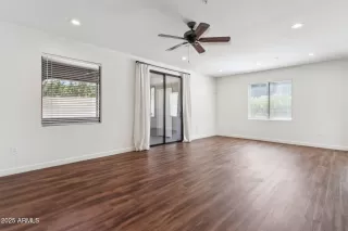 Photo #2: 6873240 Listing