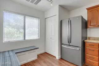 Photo #6: 6873240 Listing