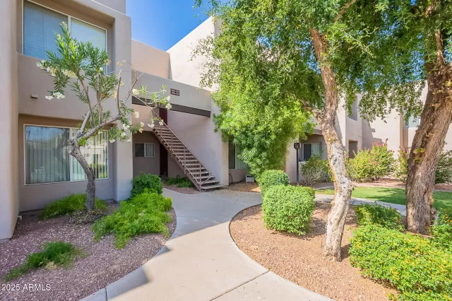 MLS: 6873458 Condo For Sale