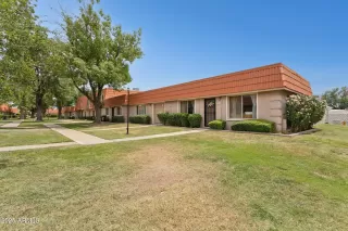 Photo #2: 6873533 Listing