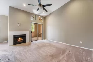 Photo #4: 6873573 Listing
