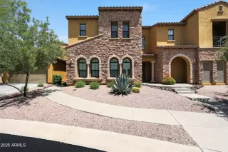 Photo #1: 6873638 Listing