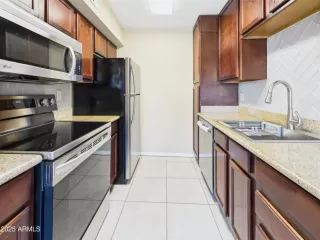 Photo #4: 6873738 Listing