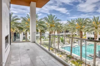 Photo #4: 6874331 Listing