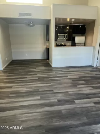 Photo #3: 6874376 Listing 