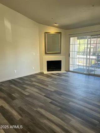 Photo #4: 6874376 Listing 