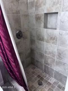 Photo #1: 6874965 Listing