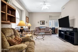 Photo #6: 6875477 Listing
