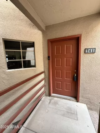 Photo #1: 6875782 Listing