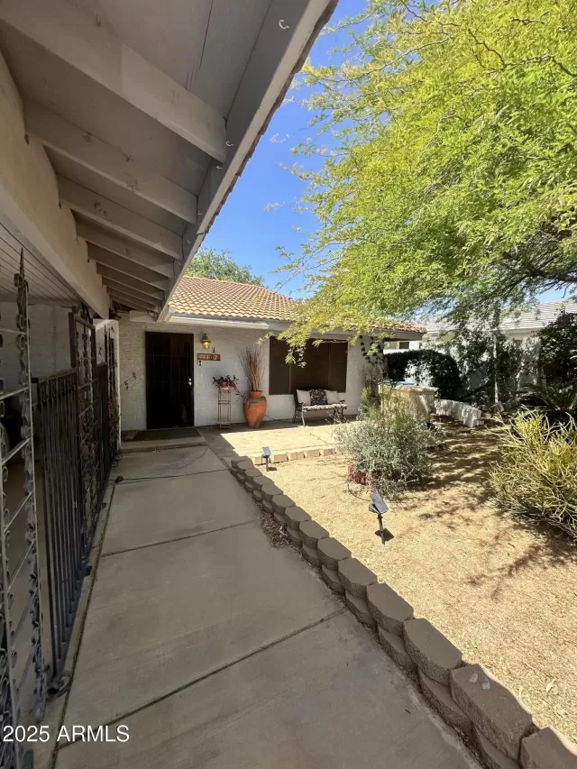 MLS: 6876211 Condo For Sale