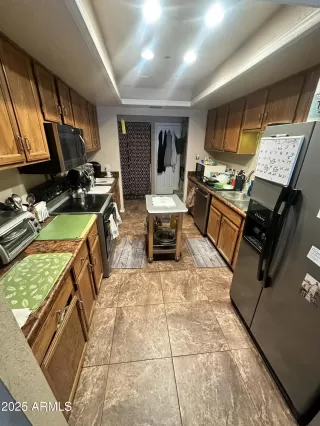 Photo #2: 6876211 Listing