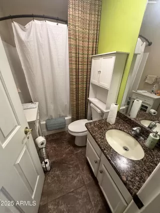 Photo #3: 6876211 Listing
