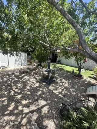 Photo #5: 6876211 Listing