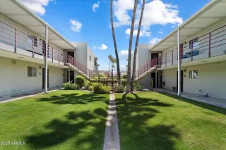 Photo #1: 6876292 Listing