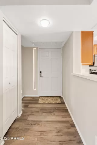 Photo #2: 6876499 Listing