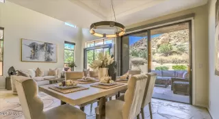 Photo #3: 6876735 Listing 