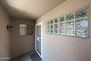 Photo #3: 6876771 Listing