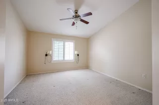 Photo #6: 6876771 Listing