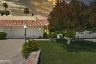 Photo #1: 6876912 Listing