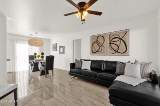 Photo #1: 6876954 Listing 