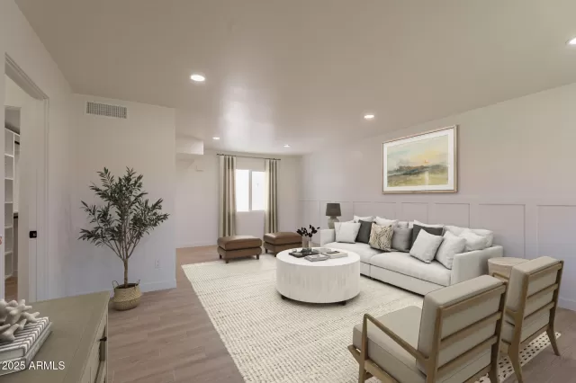 MLS: 6877079 Condo For Sale