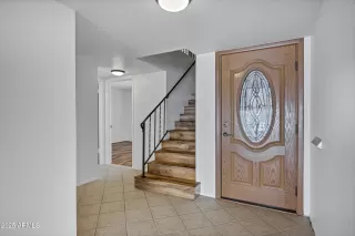 Photo #5: 6877143 Listing