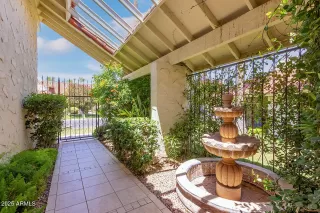 Photo #4: 6877149 Listing