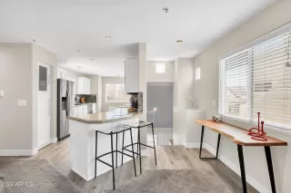 Photo #1: 6877220 Listing 