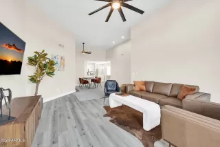 Photo #4: 6877220 Listing 