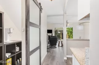 Photo #2: 6877228 Listing 