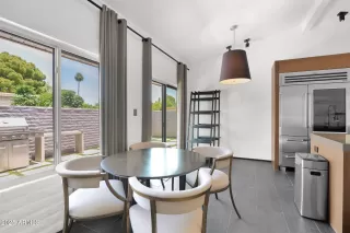 Photo #4: 6877230 Listing 